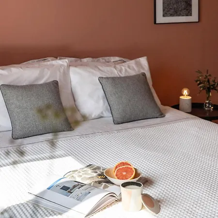 House On The Close To Olympia * Катаколон